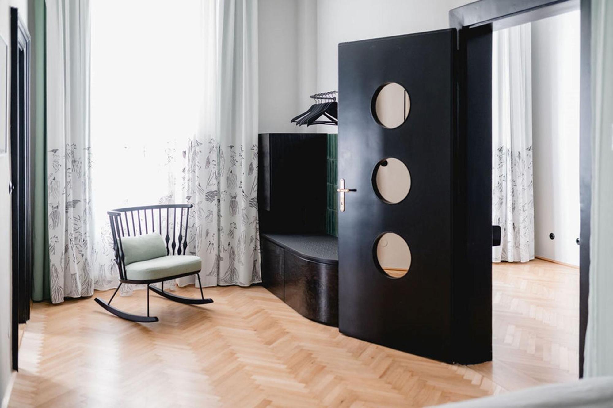 Family Suite,1516416364:JPEG